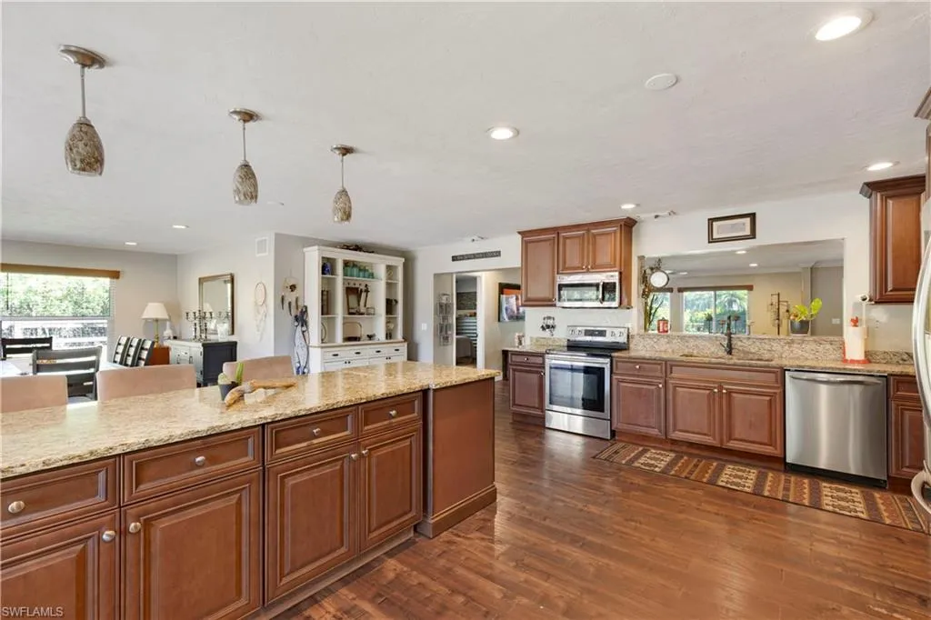 25314 Pinson DR, Bonita Springs, FL 34135,225000519