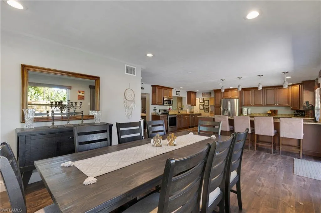25314 Pinson DR, Bonita Springs, FL 34135,225000519