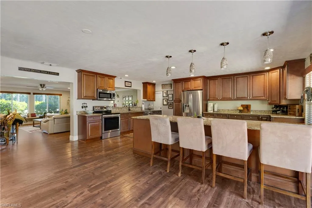 25314 Pinson DR, Bonita Springs, FL 34135,225000519