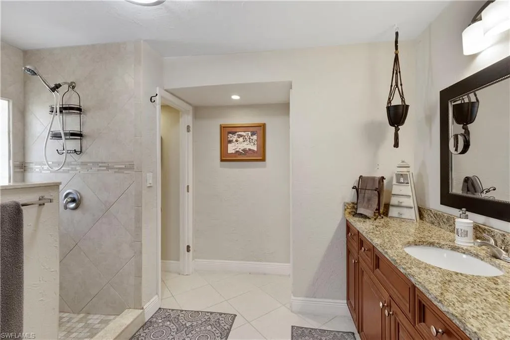 25314 Pinson DR, Bonita Springs, FL 34135,225000519