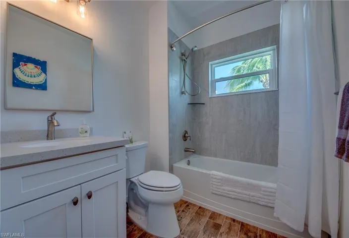 2579  Third  ST, Matlacha, FL 33993