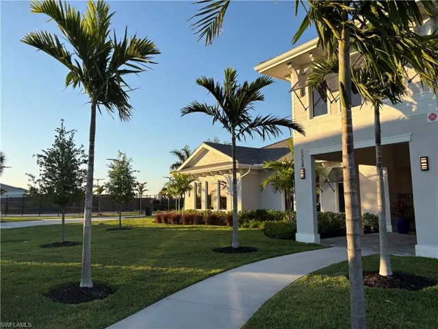 5410 Double Eagle Cir 2216, Ave Maria, Florida 34142