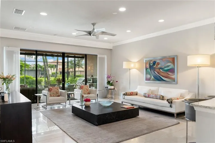 13617 Mandarin Cir, Naples, Florida 34109