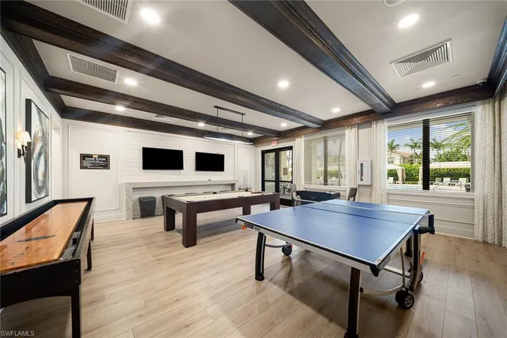 13617 Mandarin Cir, Naples, Florida 34109