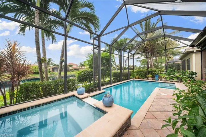13617 Mandarin Cir, Naples, Florida 34109