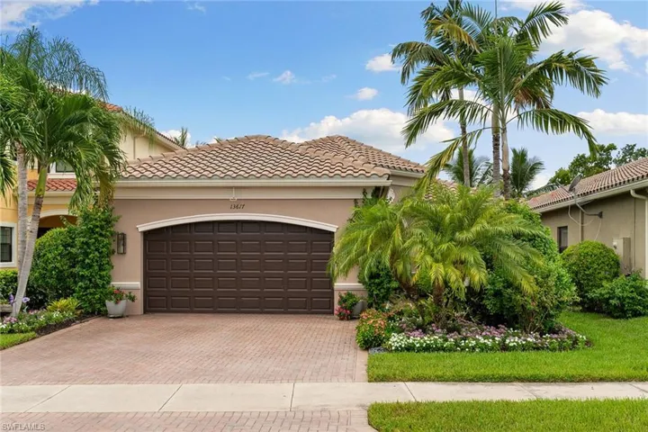 13617 Mandarin Cir, Naples, Florida 34109