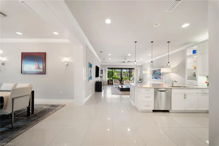 13617 Mandarin Cir, Naples, Florida 34109