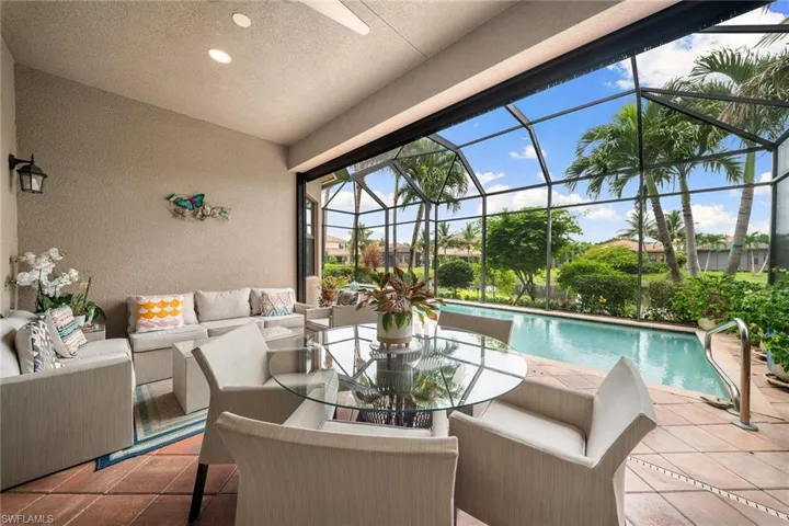 13617 Mandarin Cir, Naples, Florida 34109
