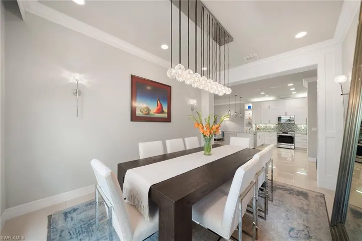 13617 Mandarin Cir, Naples, Florida 34109