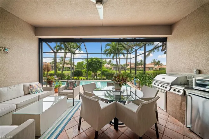 13617 Mandarin Cir, Naples, Florida 34109