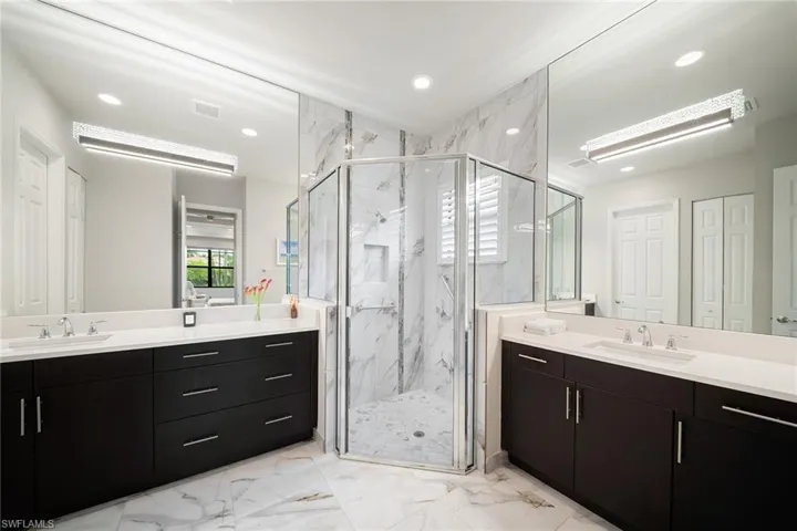 13617 Mandarin Cir, Naples, Florida 34109