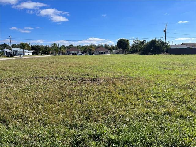 1205 SE 23rd AVE, CAPE CORAL FL 33990