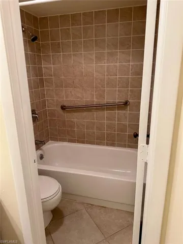 13115  Feather Sound  DR, Fort Myers, FL 33919