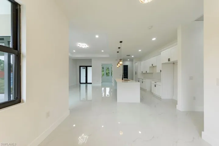 615 Broadway Ave, Lehigh Acres, Florida 33972