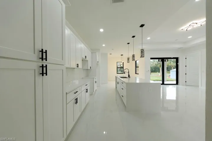 615 Broadway Ave, Lehigh Acres, Florida 33972