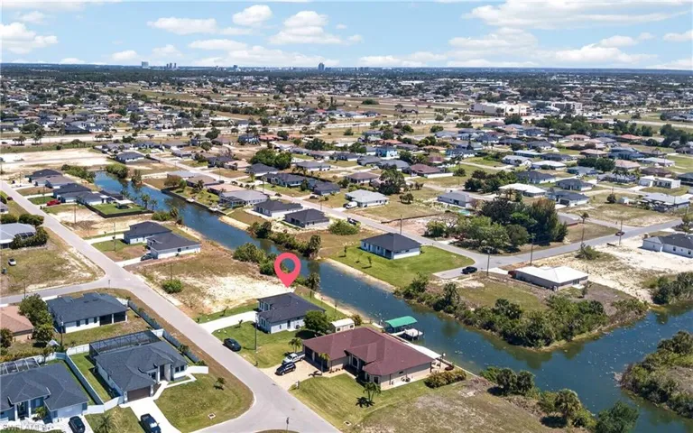 331 Ne 15th St, Cape Coral, Florida 33909
