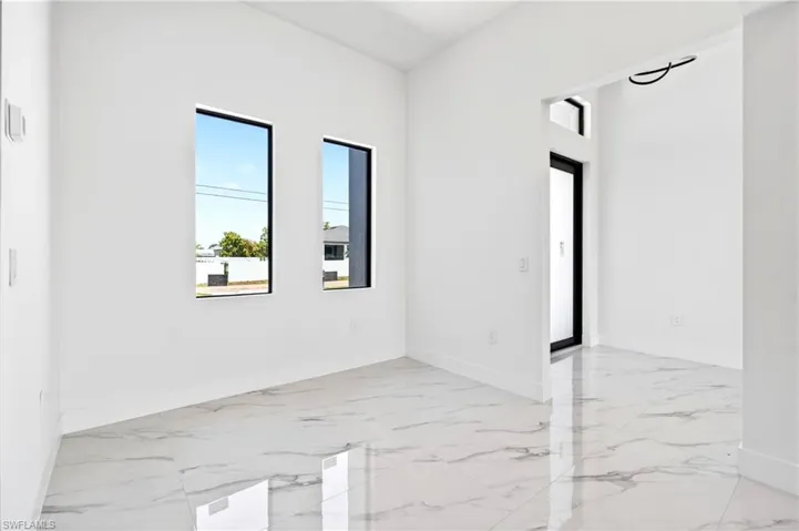 331 Ne 15th St, Cape Coral, Florida 33909