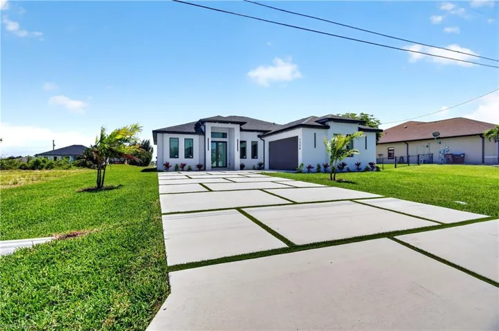 331 Ne 15th St, Cape Coral, Florida 33909