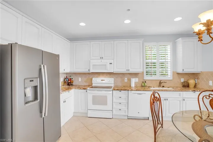9006 Cascada Way 101, Naples, Florida 34114