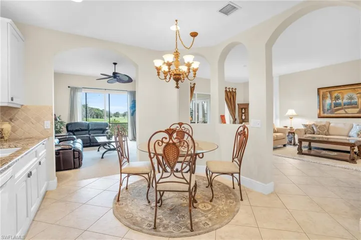 9006 Cascada Way 101, Naples, Florida 34114