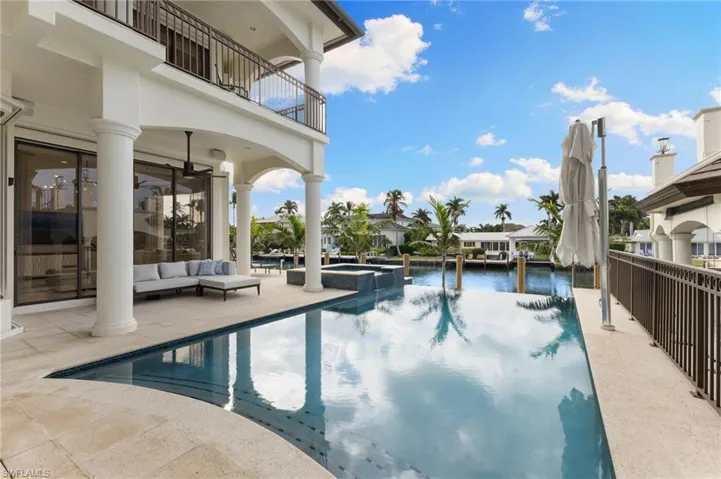 Infinity edge pool during the day