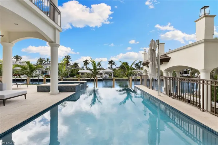 Infinity edge pool during the day
