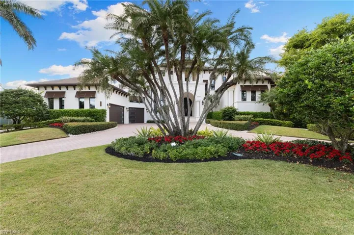 View from 7th Street S