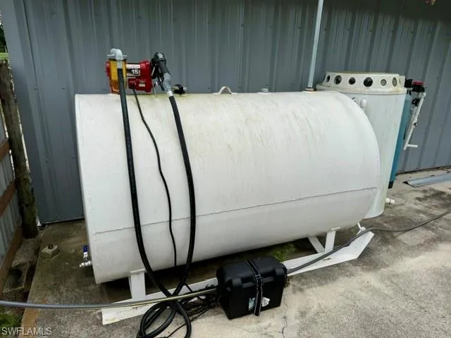 500 Gal Fuel Tank