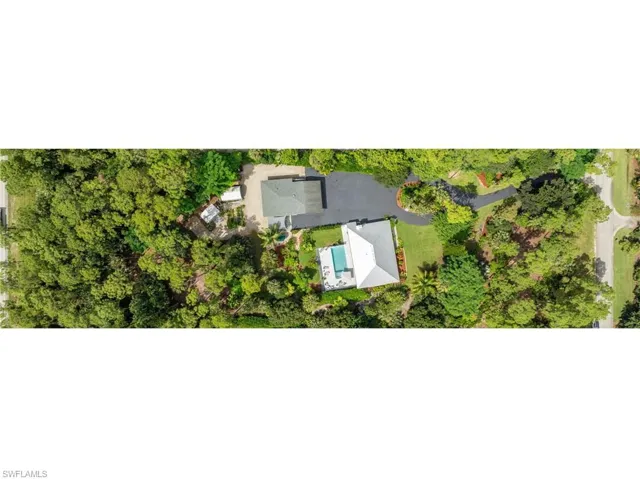 4920  Sycamore  DR, Naples, FL 34119