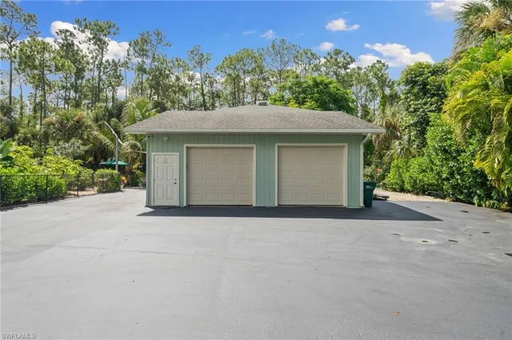 4920  Sycamore  DR, Naples, FL 34119