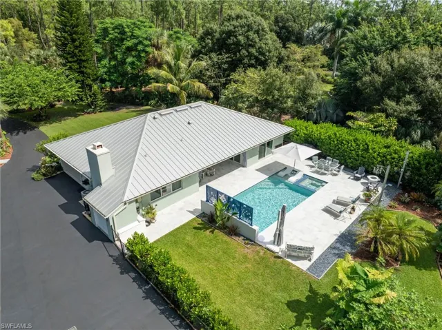 4920  Sycamore  DR, Naples, FL 34119