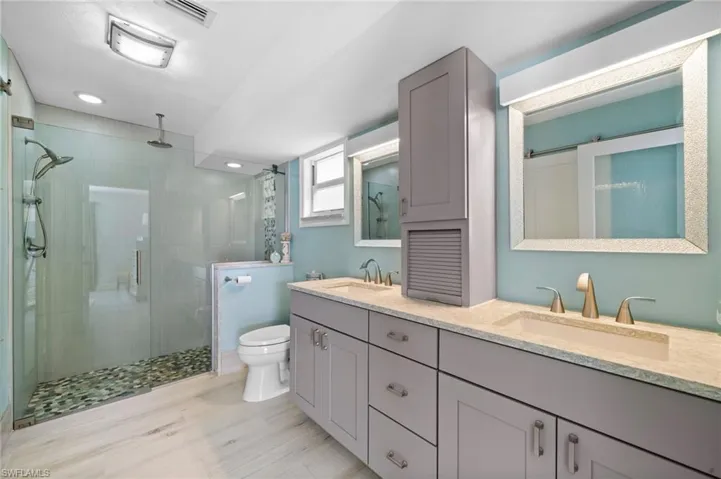 4920  Sycamore  DR, Naples, FL 34119