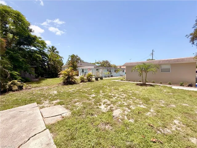 2485 Bayside St, Naples, Florida 34112