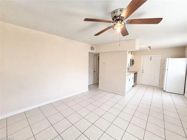 2485 Bayside St, Naples, Florida 34112