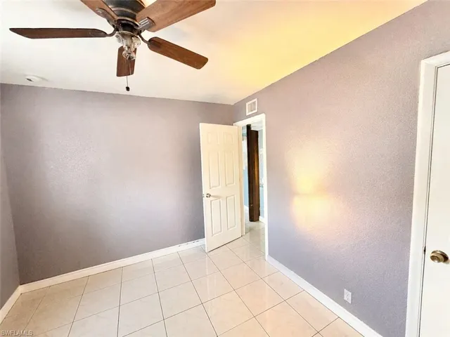 2485 Bayside St, Naples, Florida 34112