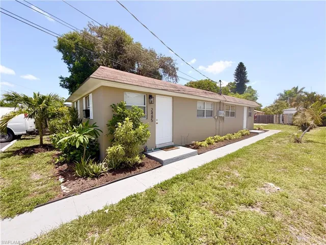 2485 Bayside St, Naples, Florida 34112