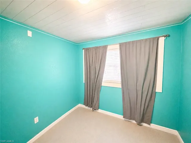 2485 Bayside St, Naples, Florida 34112
