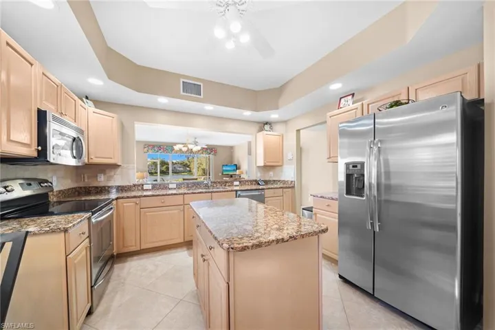 6170 Reserve Cir 101, Naples, Florida 34119