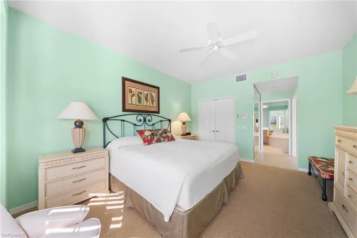 6170 Reserve Cir 101, Naples, Florida 34119