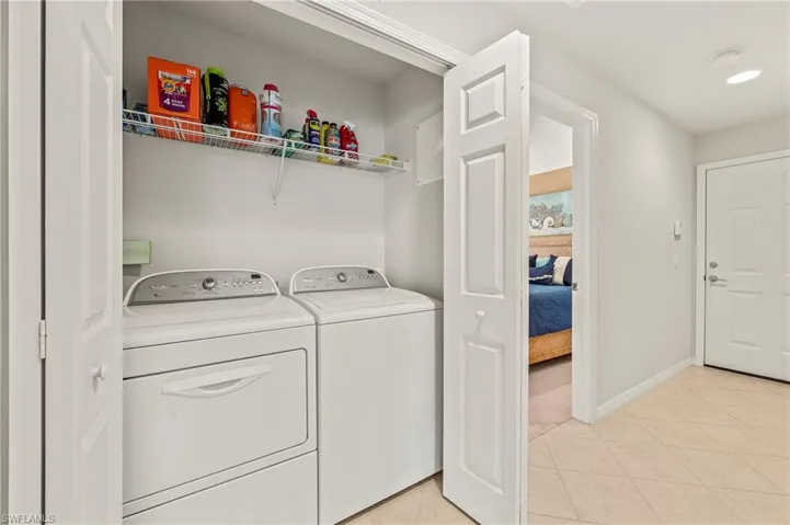 28528 Hammerhead Ln Bonita Springs 34135 - Laundry