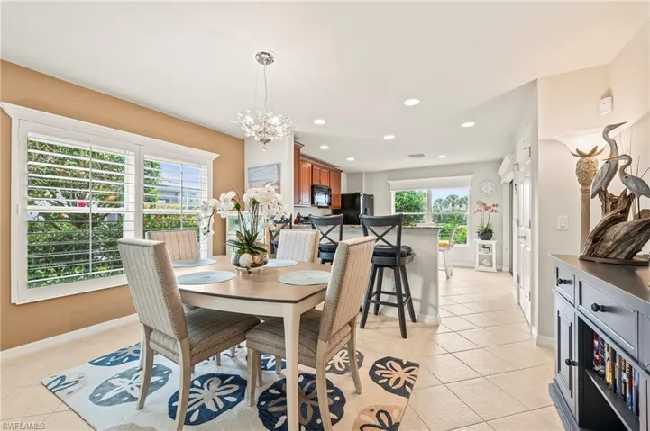 28528 Hammerhead Ln Bonita Springs 34135 - Dining