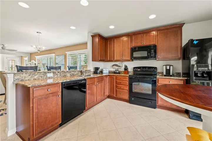 28528 Hammerhead Ln Bonita Springs 34135 - Kitchen