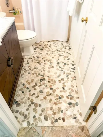 211 White Pelican Dr, Upper Captiva, Florida 33924