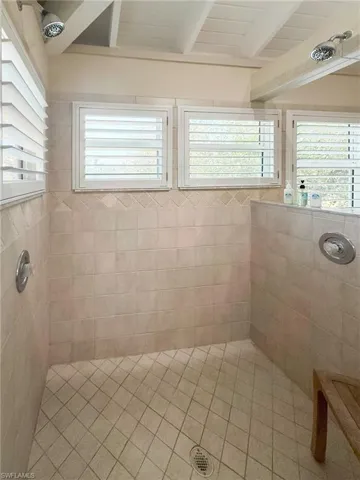 211 White Pelican Dr, Upper Captiva, Florida 33924