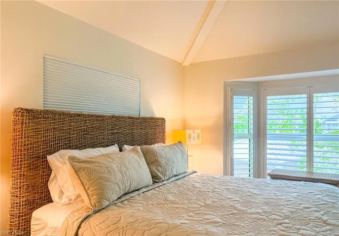 211 White Pelican Dr, Upper Captiva, Florida 33924