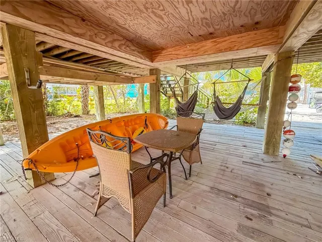 211 White Pelican Dr, Upper Captiva, Florida 33924