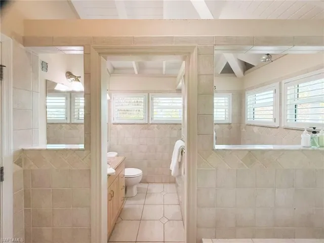 211 White Pelican Dr, Upper Captiva, Florida 33924