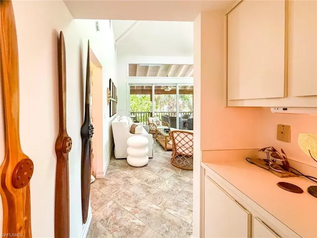 211 White Pelican Dr, Upper Captiva, Florida 33924