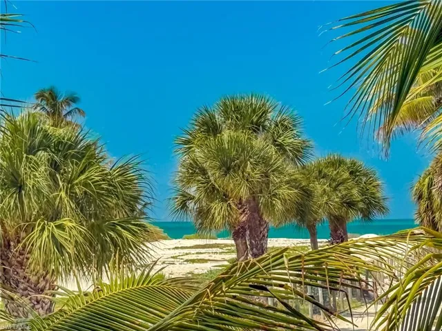211 White Pelican Dr, Upper Captiva, Florida 33924