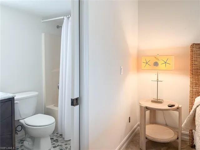 211 White Pelican Dr, Upper Captiva, Florida 33924